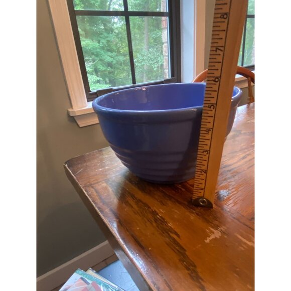 Vintage Blue Ceramic Mixing Bowl Ribbed Design 5" Tall 8.5" Diameter Kitchenware - Picture 4 of 8